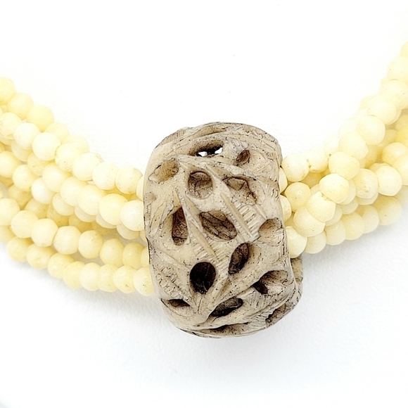 Vintage Beaded Bone Necklace Multi Strand Carved Focal Ethnic Tribal Bohemian - Picture 2 of 6